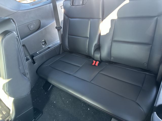 New 2026 Carbonized Gray Metallic Ford ST-Line image 26
