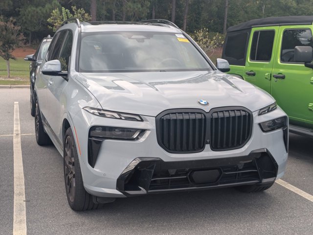 2024 BMW X7