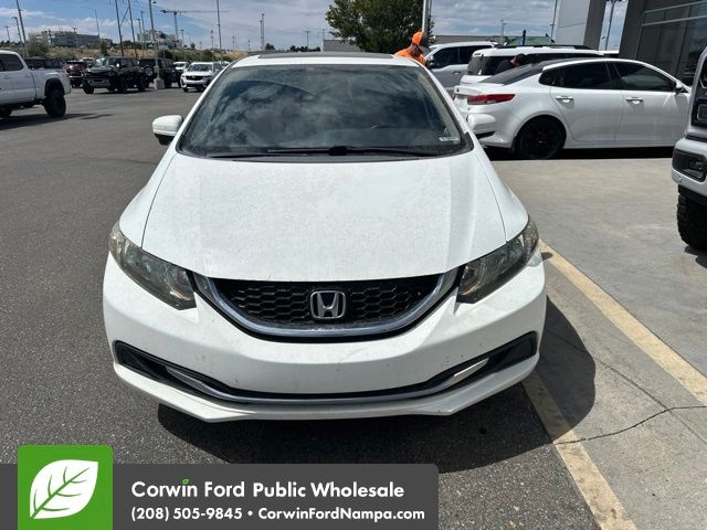 Used 2014 White Honda  image 2