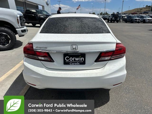 Used 2014 White Honda  image 5