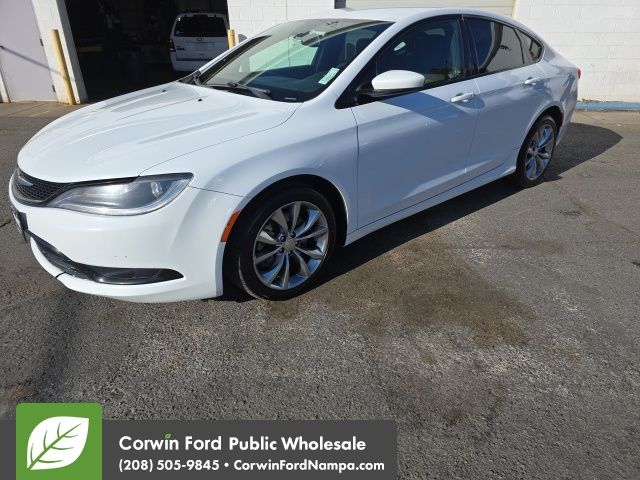 2016 Chrysler 200 S