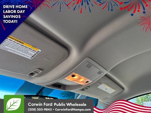 Used 2008 Silver Birch Metallic GMC  image 20