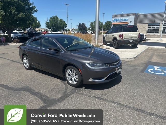 2016 Chrysler 200