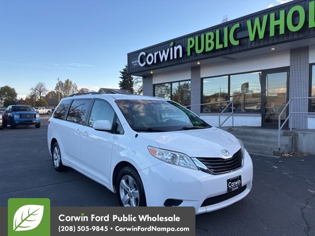 2013 Toyota Sienna