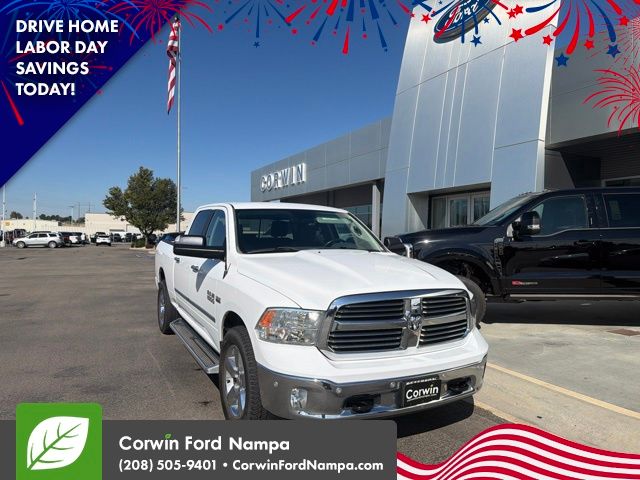 2016 RAM 1500 SLT