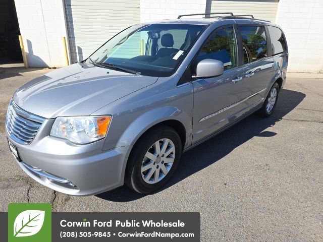 2015 Chrysler Town and Country Touring