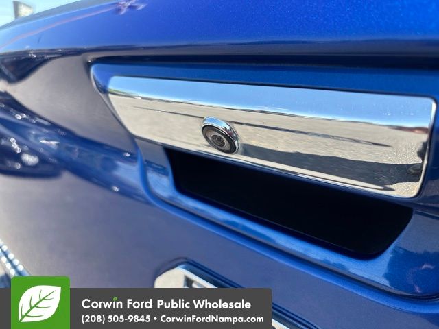Used 2019 Blue Streak Pearlcoat RAM  image 11