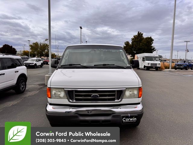 2005 Ford Econoline Cargo Van