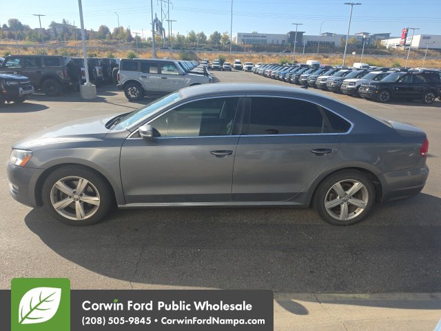 2015 Volkswagen Passat 1.8T Limited Edition