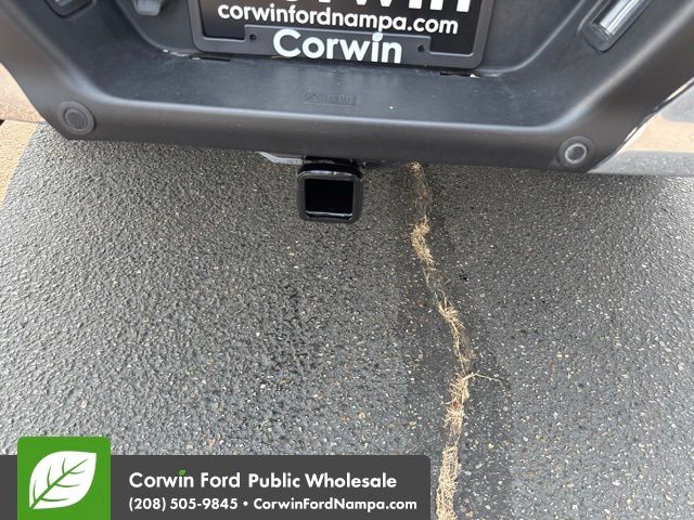 Used 2019 Oxford White Ford  image 12