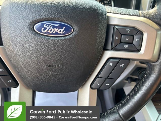 Used 2019 Oxford White Ford  image 17