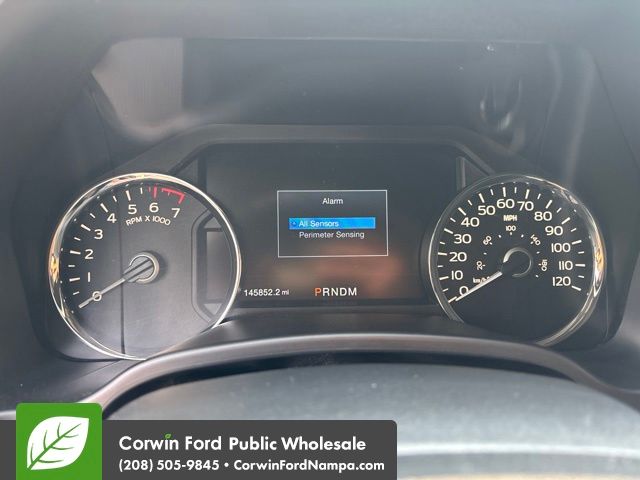 Used 2019 Oxford White Ford  image 18