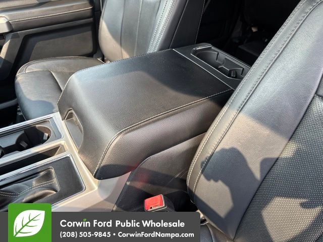 Used 2019 Oxford White Ford  image 21