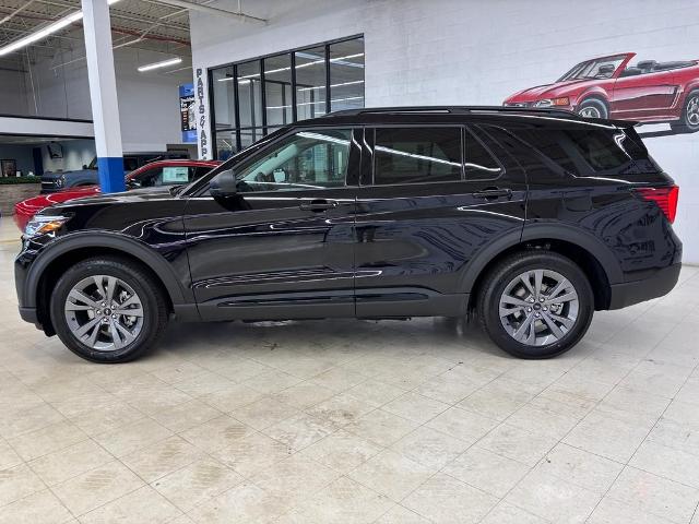 New 2026 Agate Black Metallic Ford Active image 4