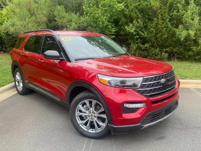 2020 Ford Explorer XLT RWD's photo
