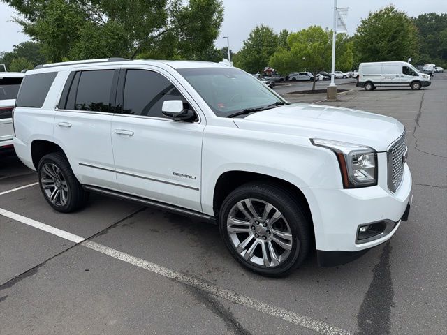 2017 GMC Yukon 4WD Denali's photo