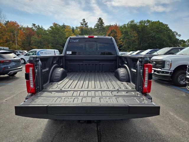New 2027 Carbonized Gray Metallic Ford F-250® XLT image 24