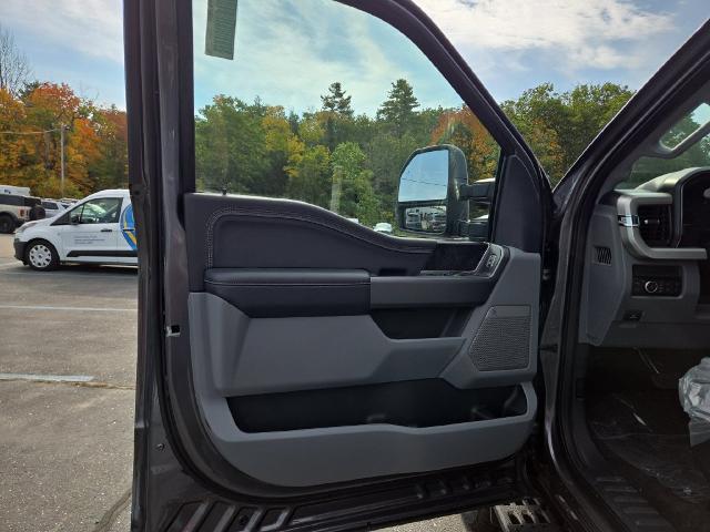 New 2027 Carbonized Gray Metallic Ford F-250® XLT image 26