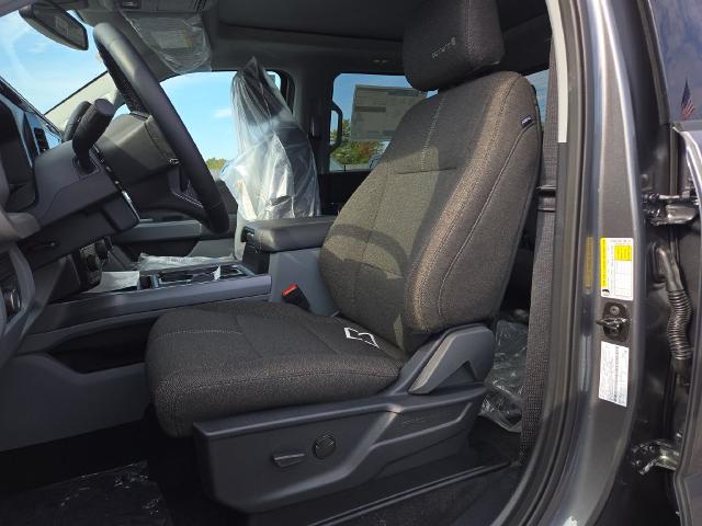 New 2027 Carbonized Gray Metallic Ford F-250® XLT image 27