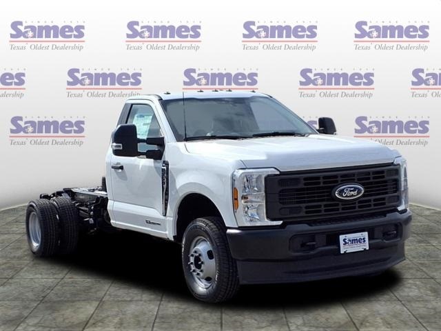 2025 Ford Super Duty F-350 DRW XL