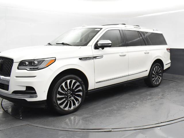 2022 Lincoln Navigator L