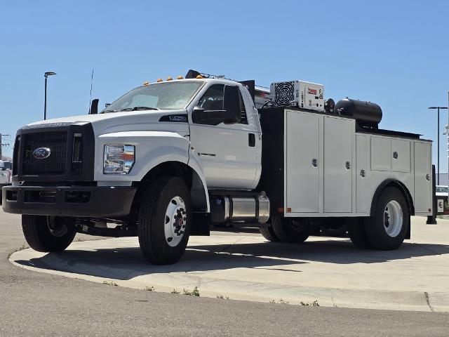 New 2025 Oxford White Ford F-750 SD Diesel Straight Frame image 4