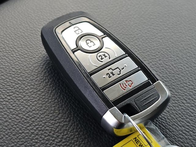 Used 2026 Oxford White Ford  image 34