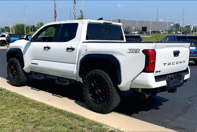 Used 2025 Toyota Tacoma TRD Off Road with VIN 3TMLB5JN8SM101785 for sale in Kansas City