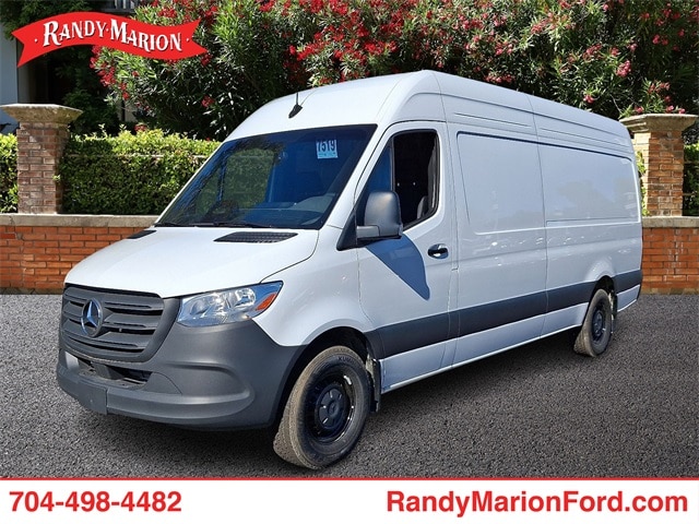 2025 Mercedes-Benz Sprinter Cargo Van