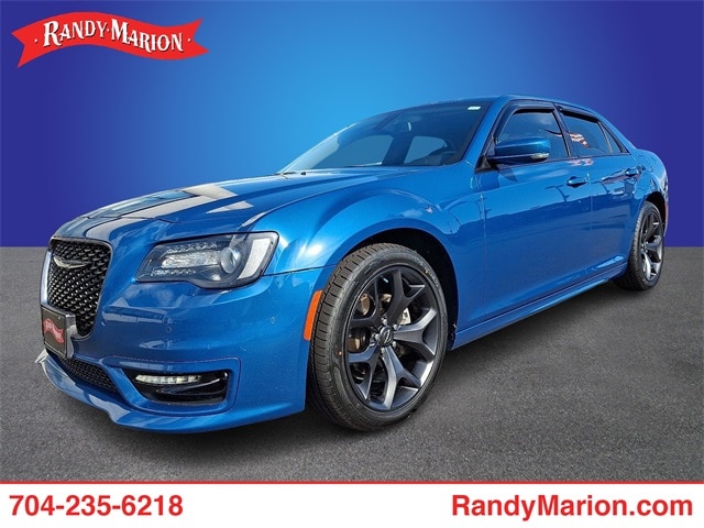 2021 Chrysler 300