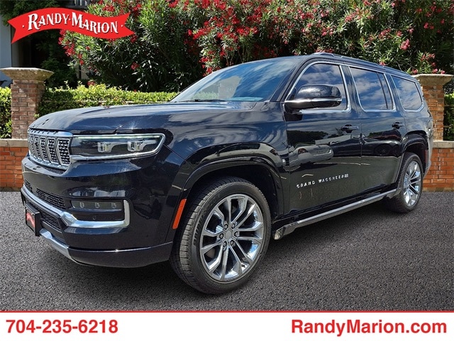 2022 Jeep Grand Wagoneer