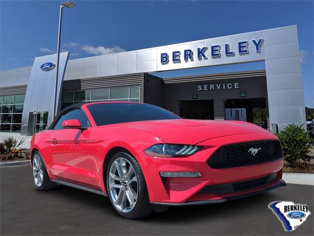 2022 Ford Mustang