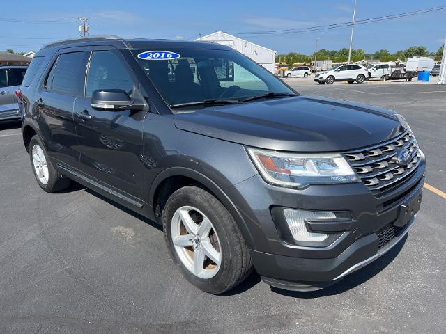 2016 Ford Explorer