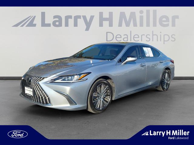 2022 Lexus ES