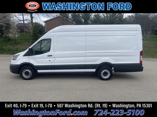 2023 Ford Transit Cargo Van