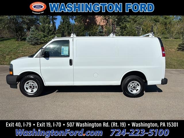 2021 GMC Savana Cargo Van