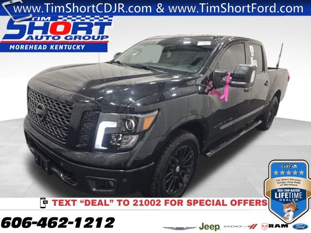 2018 Nissan Titan Midnight Edition's photo
