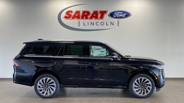 2025 Lincoln Navigator