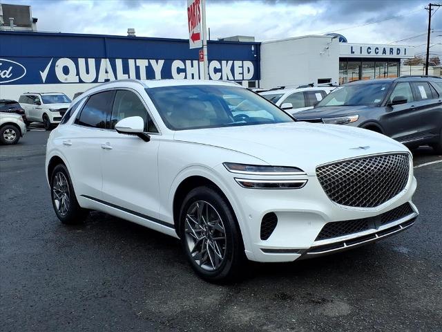 2023 Genesis Gv70
