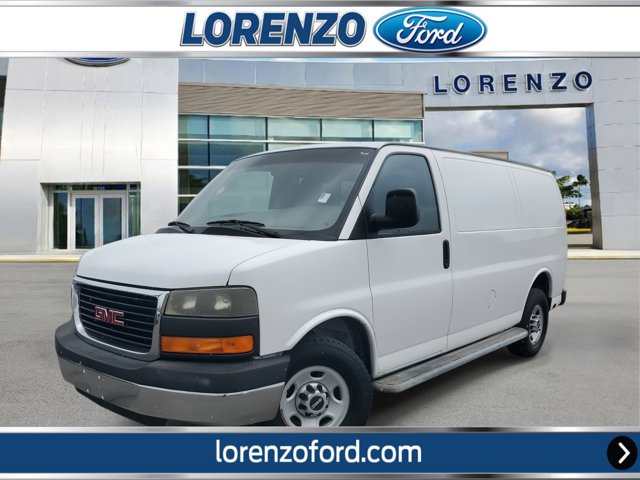 2014 GMC Savana Cargo Van