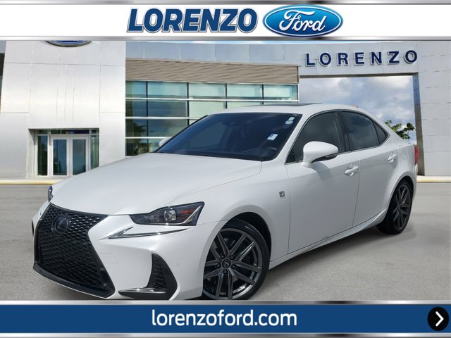 2020 Lexus IS
