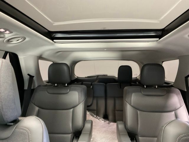 New 2026 Agate Black Metallic Ford Active image 21
