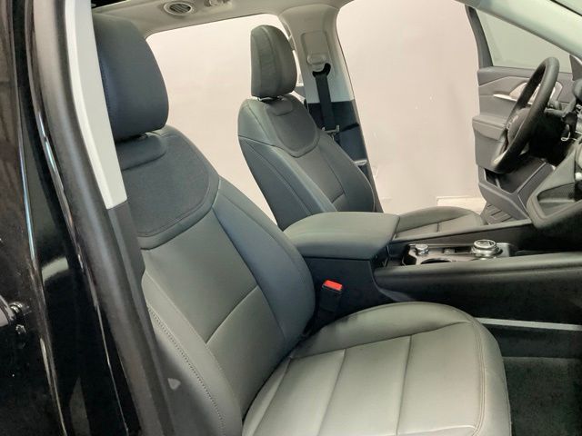 New 2026 Agate Black Metallic Ford Active image 26