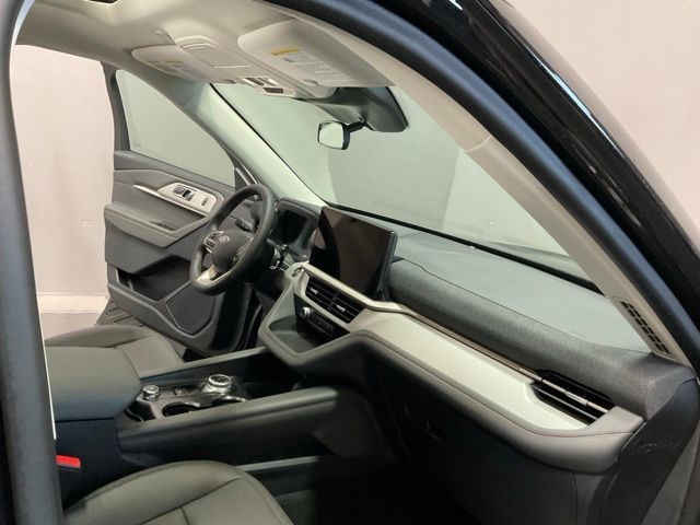 New 2026 Agate Black Metallic Ford Active image 27