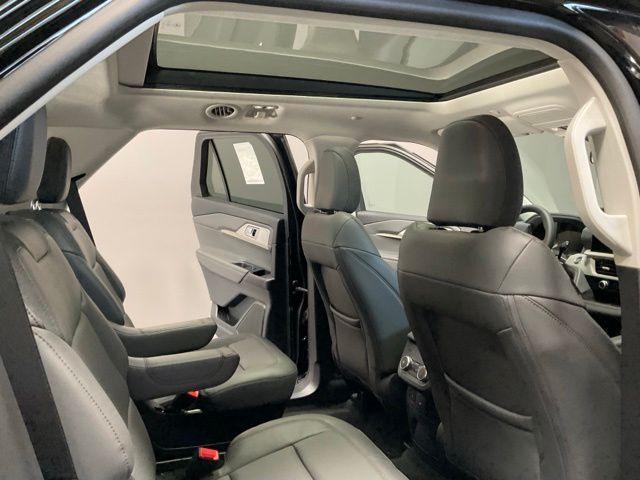 New 2026 Agate Black Metallic Ford Active image 30