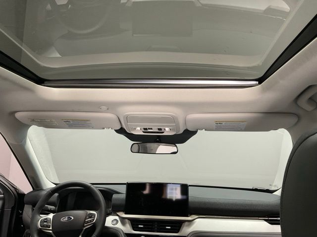 New 2026 Agate Black Metallic Ford Active image 35