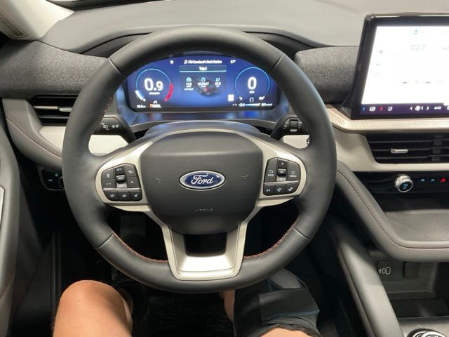 New 2026 Agate Black Metallic Ford Active image 38