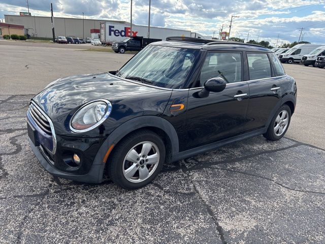 2016 MINI Cooper Hardtop 4 Door