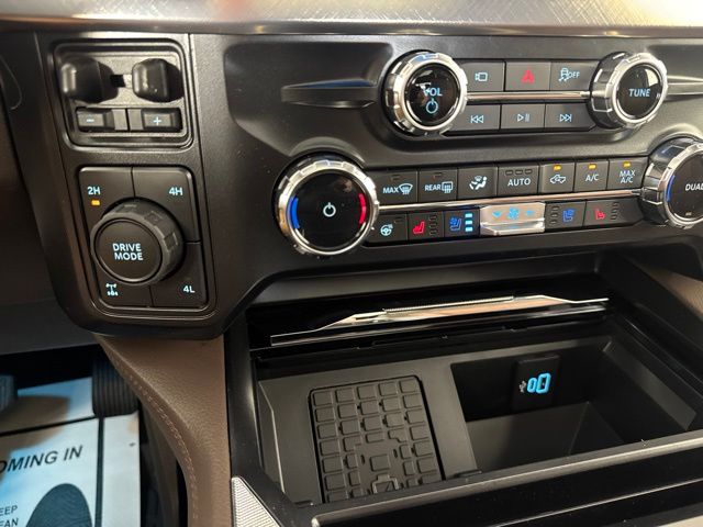 New 2026 Star White Metallic Tri-Coat Ford F-350® King Ranch® image 16