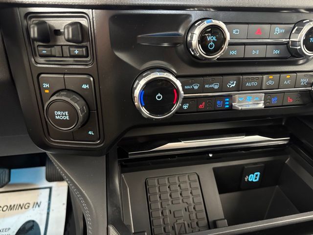 New 2026 Star White Metallic Tri-Coat Ford F-350® Platinum® image 14